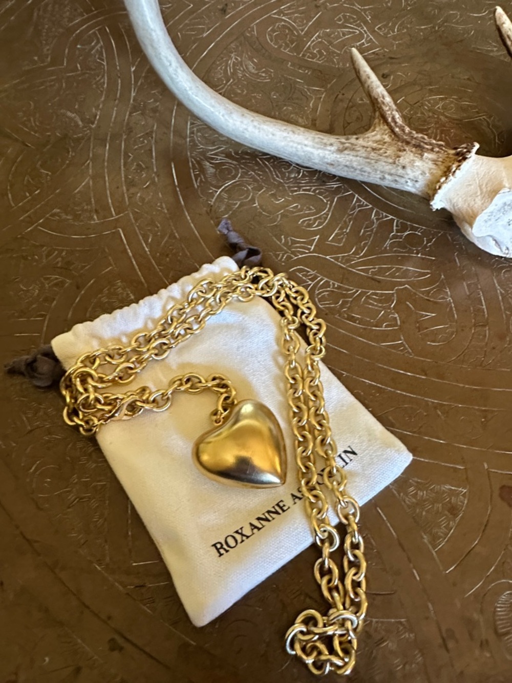 Gold Heart Pendant Chunky Chain Necklace - Women Jewelry - Picture 5 of 5